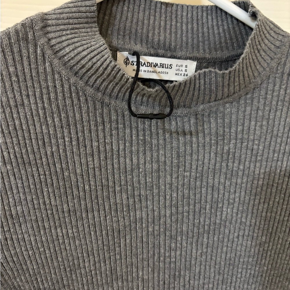 Stradivarius Charcoal Ribbed Long Sleeve Top - Picture 8 of 10